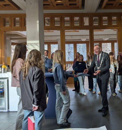 Discriminatie ervaringen jongeren in Apeldoorn en Deventer